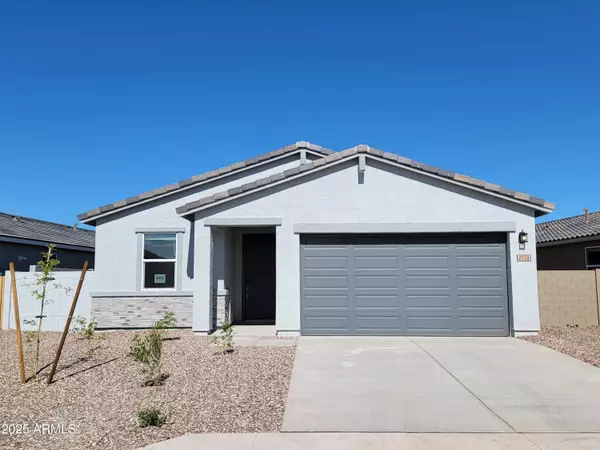 2558 E Fortana Drive, San Tan Valley, AZ 85143