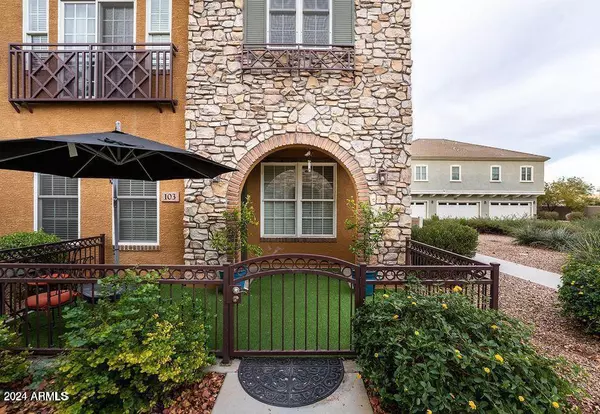Gilbert, AZ 85297,4757 E WATERMAN Street #103