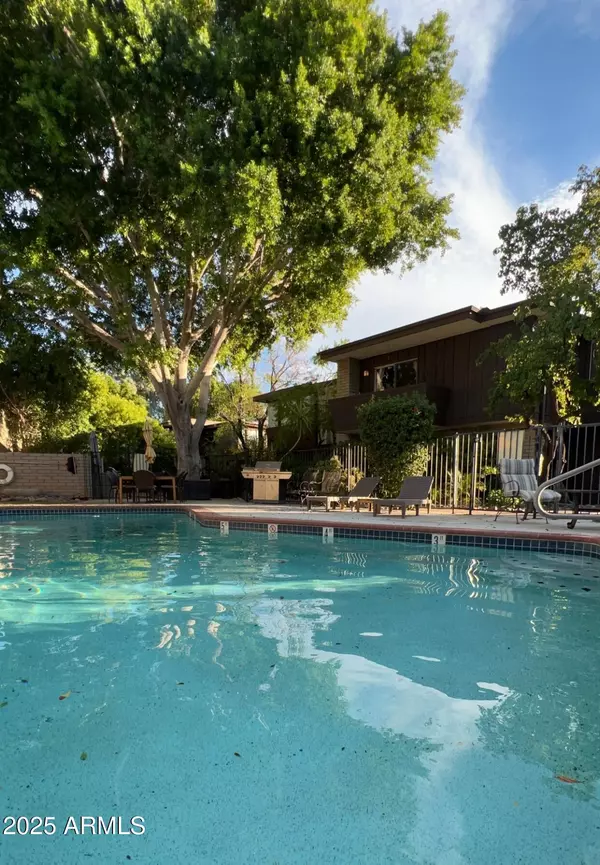 Phoenix, AZ 85016,1711 E MISSOURI Avenue #8