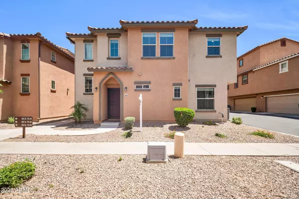 Phoenix, AZ 85035,2049 N 77TH Drive