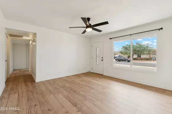 Glendale, AZ 85304,4740 W Columbine Drive