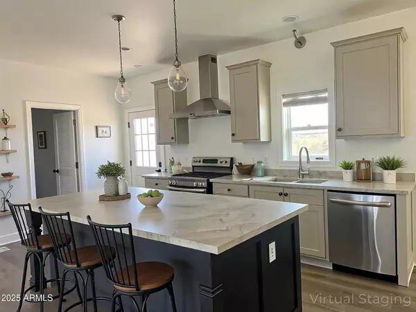 Mayer, AZ 86333,20605 E CONESTOGA Drive