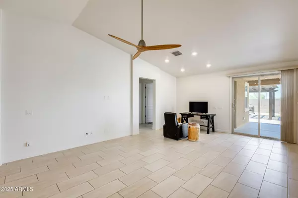 Cave Creek, AZ 85331,28848 N 40TH Place