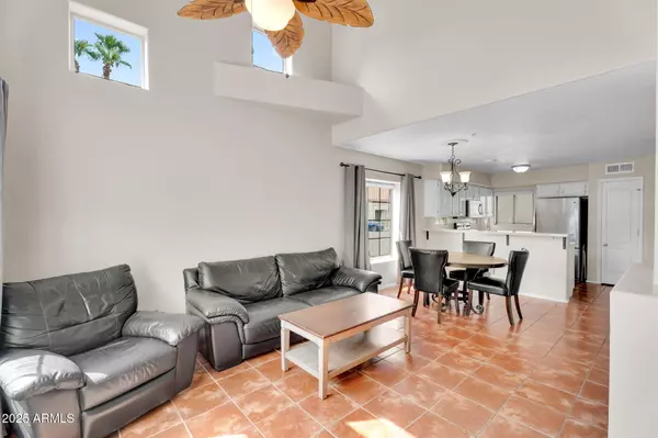 Chandler, AZ 85226,5665 W GALVESTON Street #18