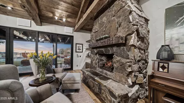 Scottsdale, AZ 85255,10124 E WHISPERING WIND Drive