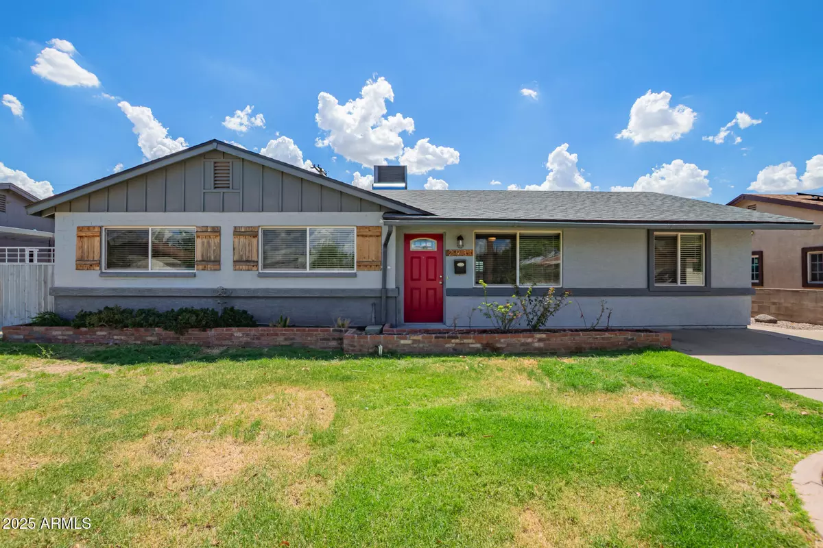 Phoenix, AZ 85029,2931 W ASTER Drive