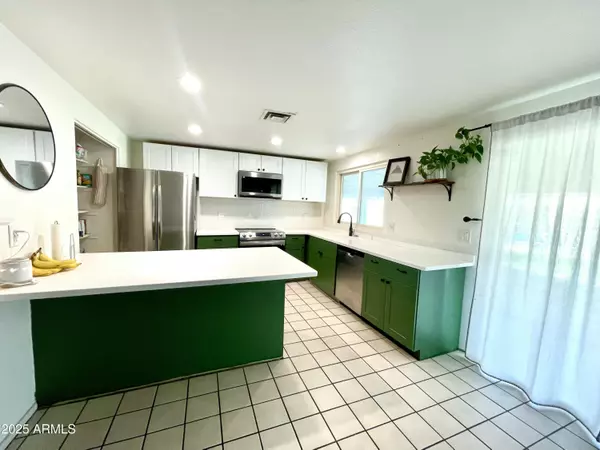 Mesa, AZ 85201,451 N SAN JOSE Circle