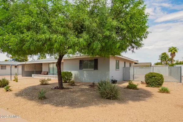 Mesa, AZ 85205,5252 E des moines Street