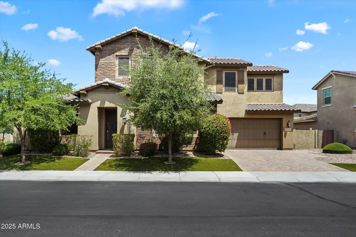 Chandler, AZ 85248,944 W GLACIER Drive