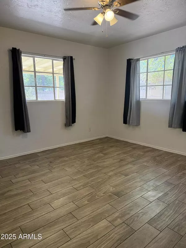 Tempe, AZ 85281,1321 E HALL Street