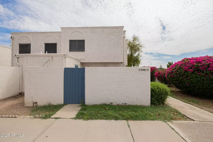 5201 N 42ND Parkway N, Phoenix, AZ 85019