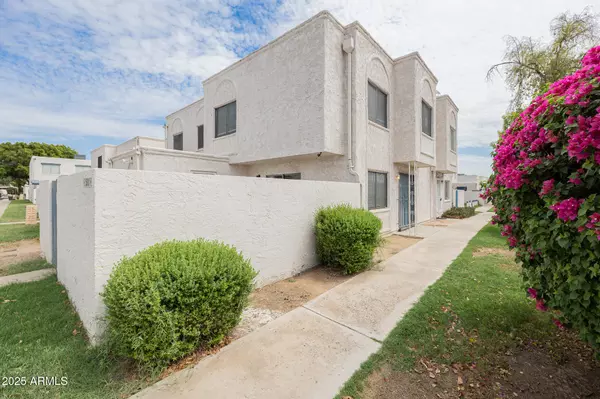 Phoenix, AZ 85019,5201 N 42ND Parkway N