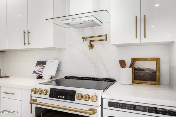 Scottsdale, AZ 85258,7272 E GAINEY RANCH Road #73