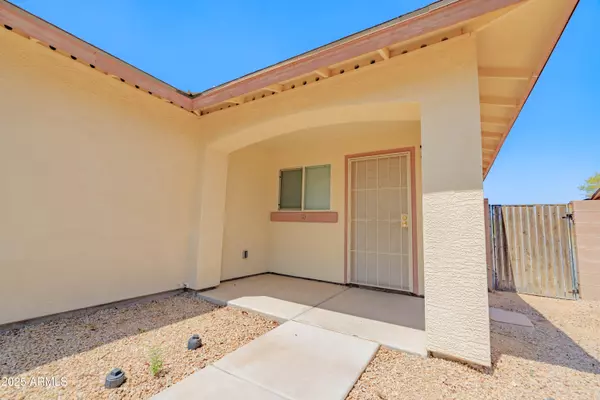 Phoenix, AZ 85042,1238 E FREMONT Road