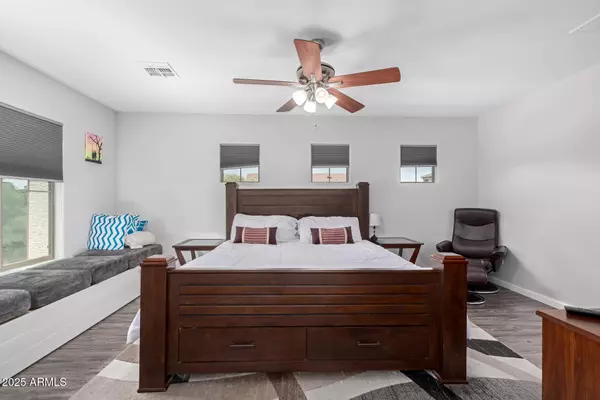 Phoenix, AZ 85041,716 W FREMONT Road