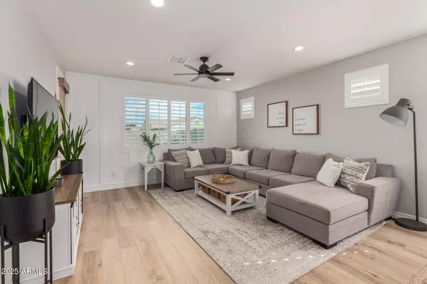 Peoria, AZ 85383,29761 N 114TH Lane