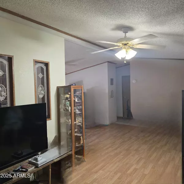Phoenix, AZ 85086,37027 N 19TH Street