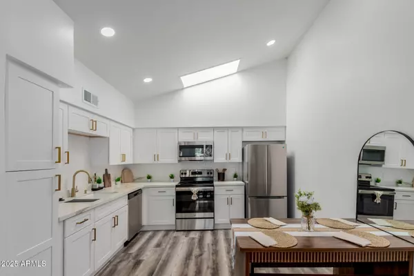 Mesa, AZ 85201,2130 W CAMINO Street #7