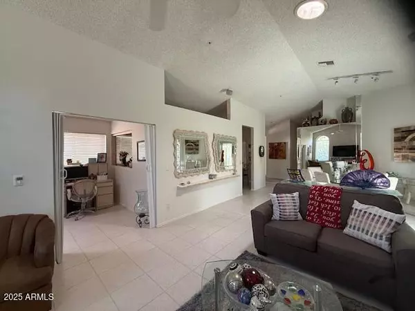 Scottsdale, AZ 85260,8832 E SUNNYSIDE Drive