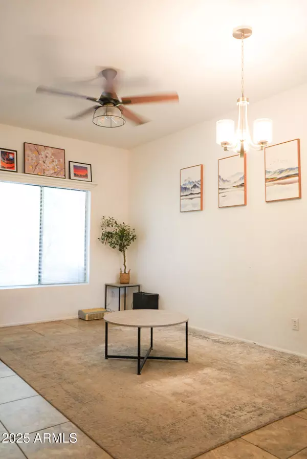 Phoenix, AZ 85029,11666 N 28TH Drive #138