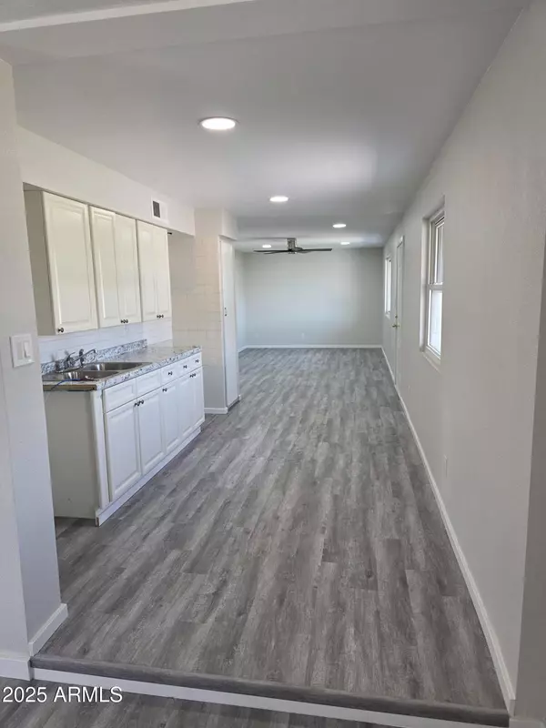 Mesa, AZ 85208,7145 E BRAMBLE Avenue