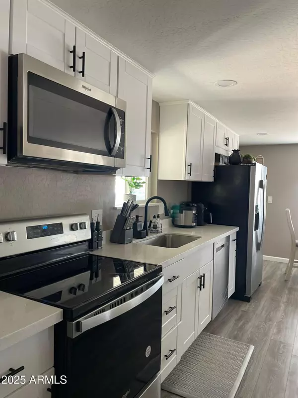 Mesa, AZ 85208,9701 E EDGEWOOD Avenue