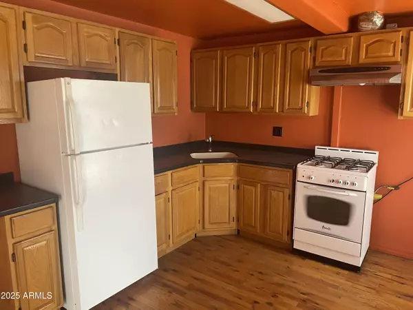 Phoenix, AZ 85007,1214 W ROOSEVELT Street #2
