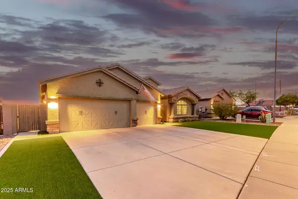 Apache Junction, AZ 85120,854 S DEL RIO Court