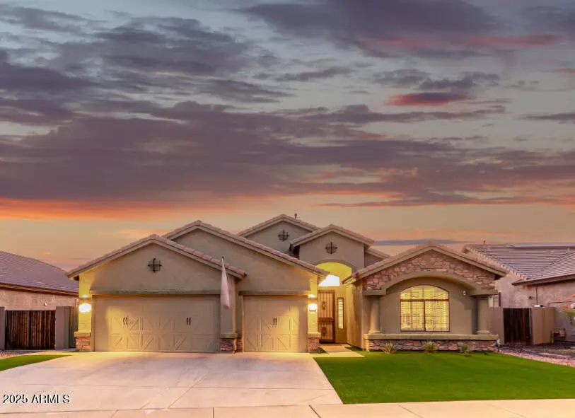 Apache Junction, AZ 85120,854 S DEL RIO Court