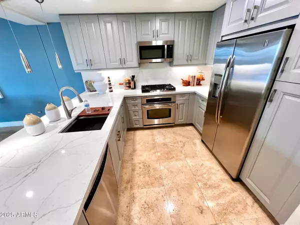Scottsdale, AZ 85251,7157 E RANCHO VISTA Drive #3005
