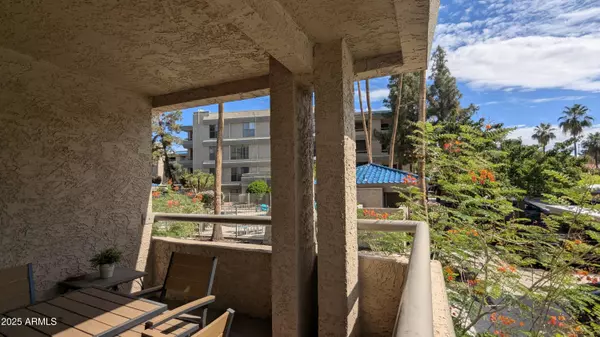 Phoenix, AZ 85016,5122 N 31st Way #221