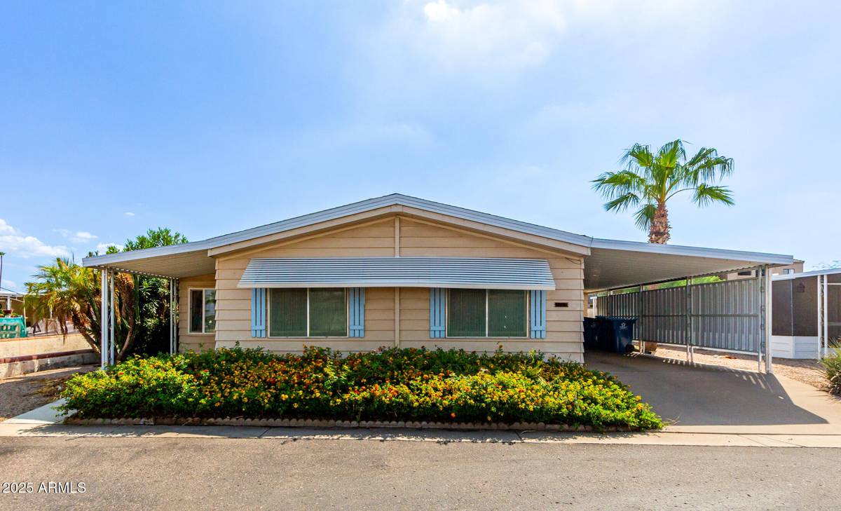 Mesa, AZ 85208,9302 E Broadway Road #16