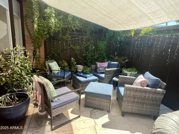 Phoenix, AZ 85018,3046 N 32ND Street #333