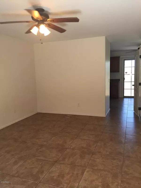Phoenix, AZ 85022,2014 E Sweetwater Avenue #5