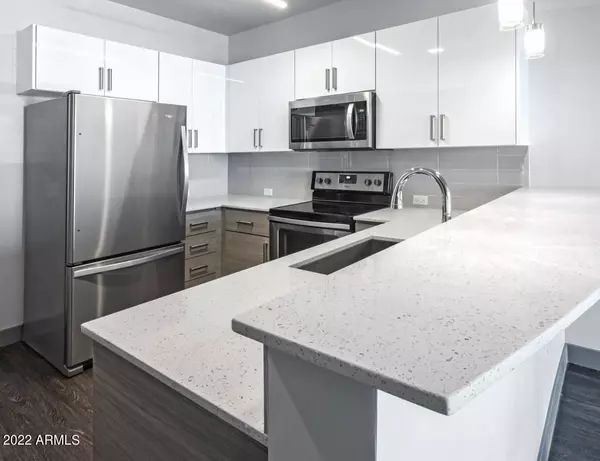 Phoenix, AZ 85013,425 W OSBORN Road #406