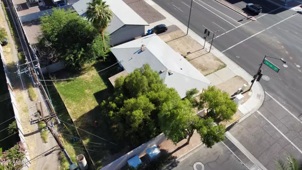 Phoenix, AZ 85016,4741 N 24TH Street N