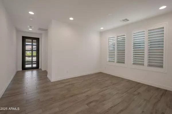 Mesa, AZ 85215,5727 E SAYAN Street