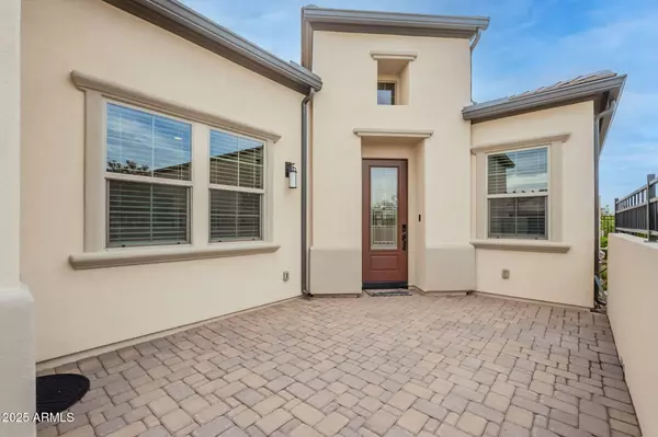 San Tan Valley, AZ 85140,472 E BRACCIANO Avenue