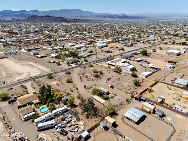 Lake Havasu City, AZ 86406,4035 BLUE CANYON Road #184