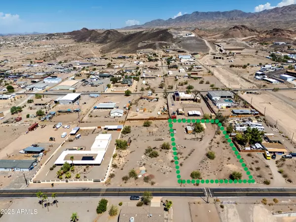 Lake Havasu City, AZ 86406,4037 BLUE CANYON Road #185