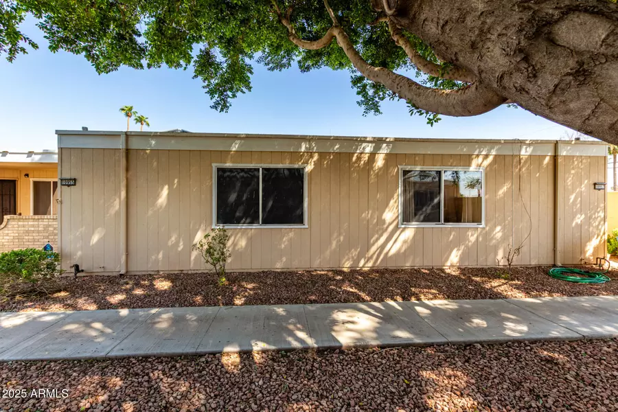 10955 W COGGINS Drive, Sun City, AZ 85351