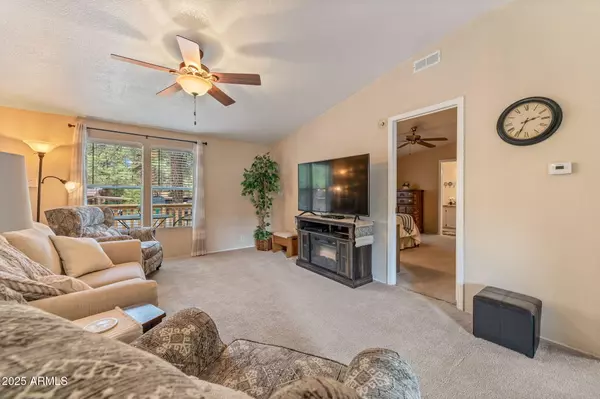 Show Low, AZ 85901,520 N 42ND Drive