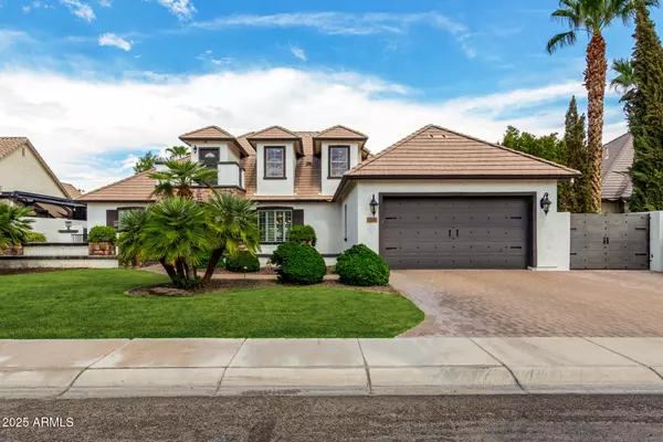 Litchfield Park, AZ 85340,12714 W COLTER Street