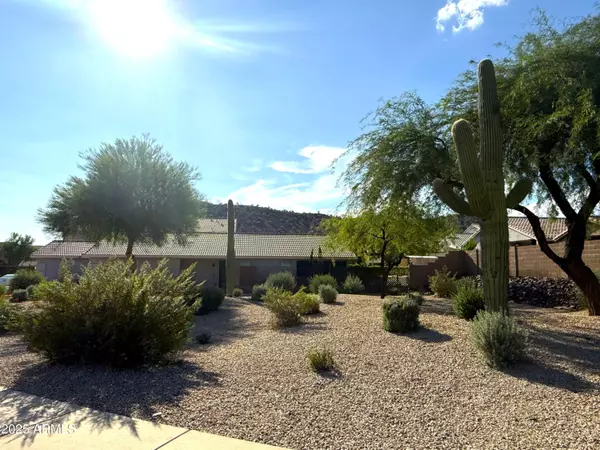 Phoenix, AZ 85024,2160 E CASITAS DEL RIO Drive
