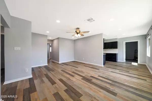Scottsdale, AZ 85251,6904 E 6TH Street