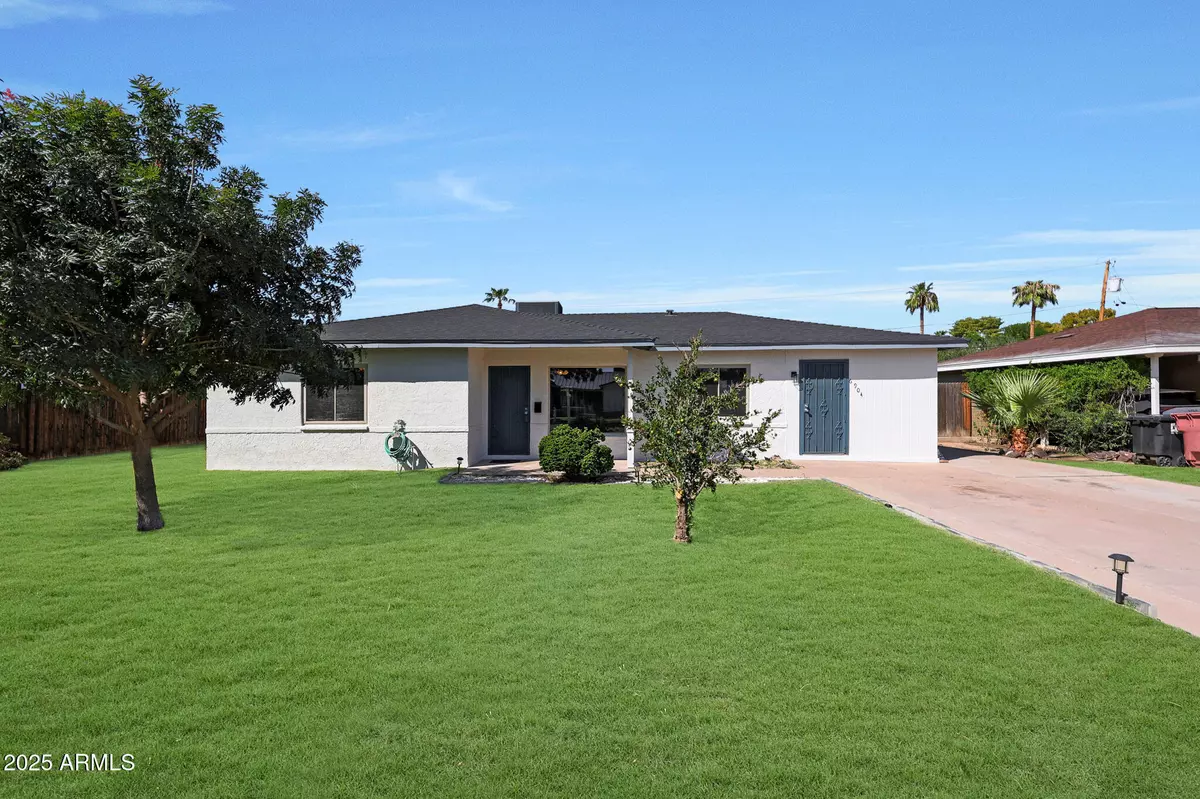 Scottsdale, AZ 85251,6904 E 6TH Street