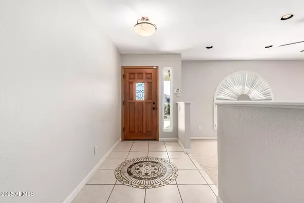 Scottsdale, AZ 85254,5040 E COLUMBINE Drive