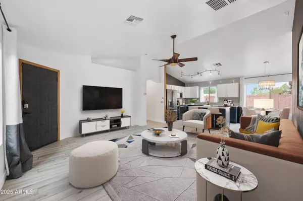 Phoenix, AZ 85040,4130 E Chambers Street