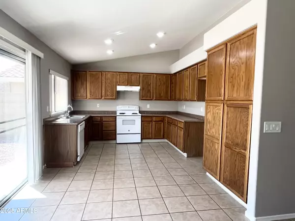 Glendale, AZ 85303,7859 W MCLELLAN Road