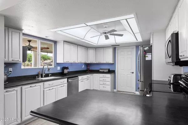 Peoria, AZ 85383,9430 W MARIPOSA GRANDE Lane